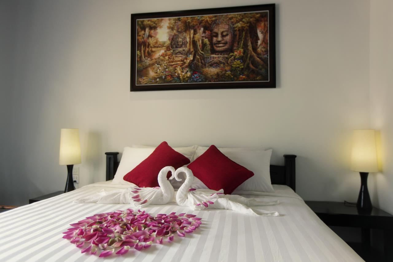 S.R Sofia Villa Hotel Siem Reap Buitenkant foto