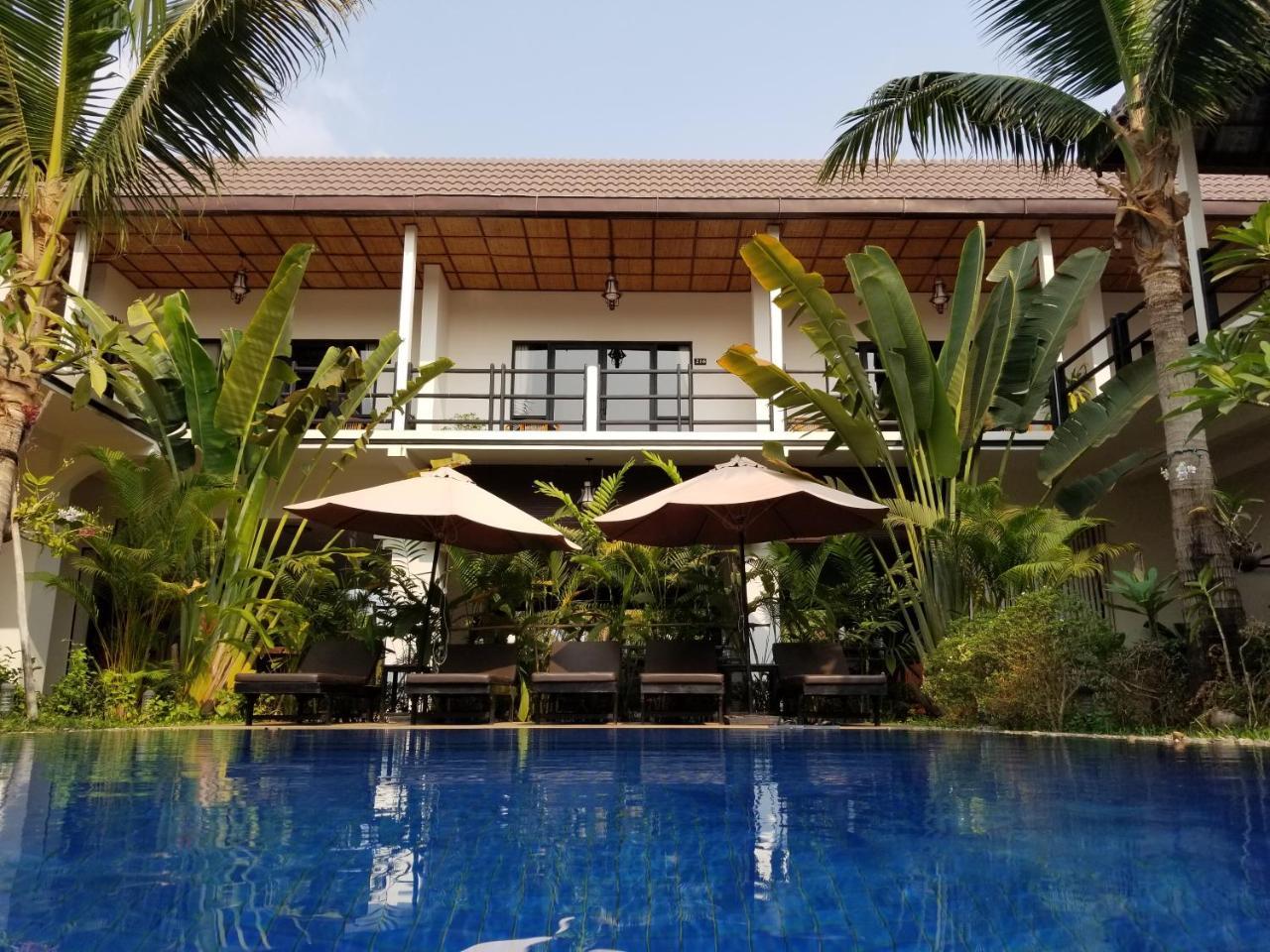 S.R Sofia Villa Hotel Siem Reap Buitenkant foto
