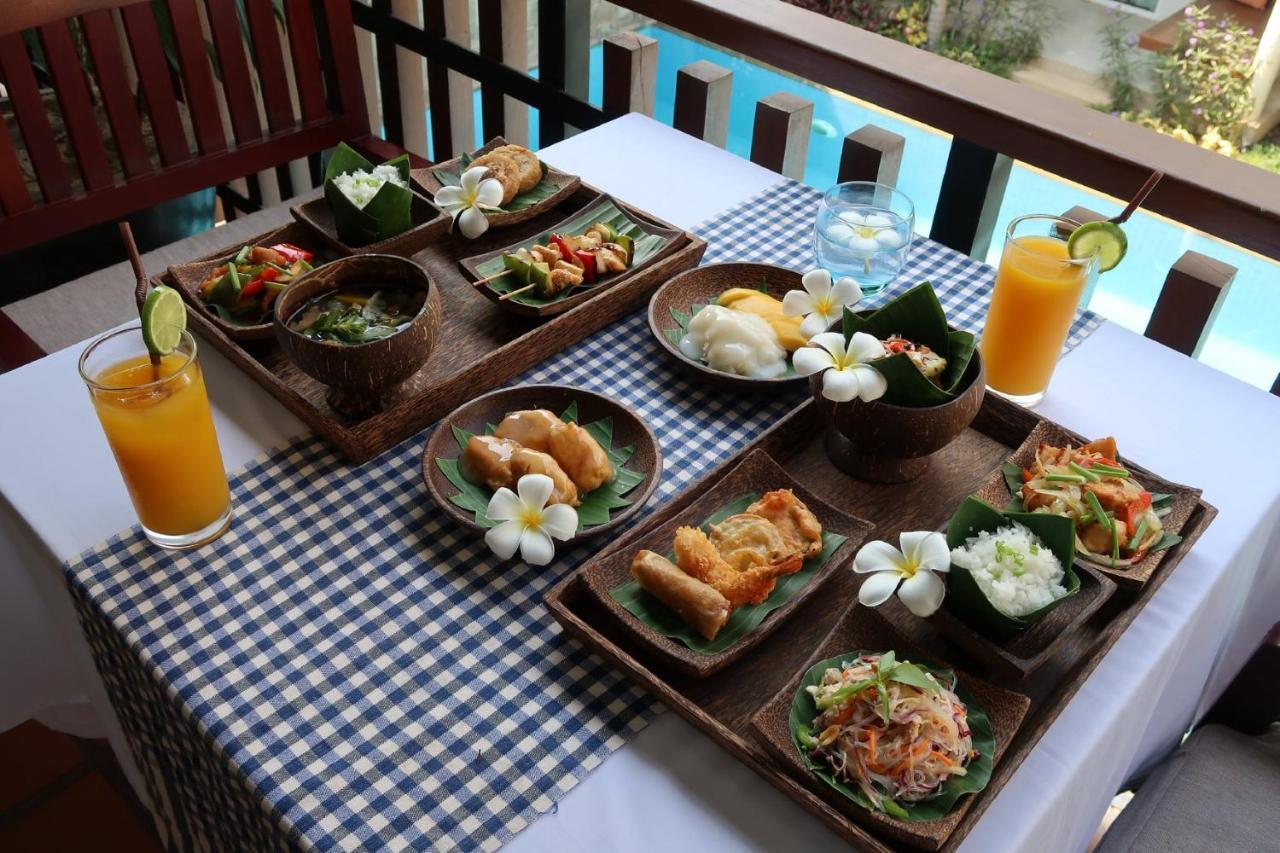 S.R Sofia Villa Hotel Siem Reap Buitenkant foto